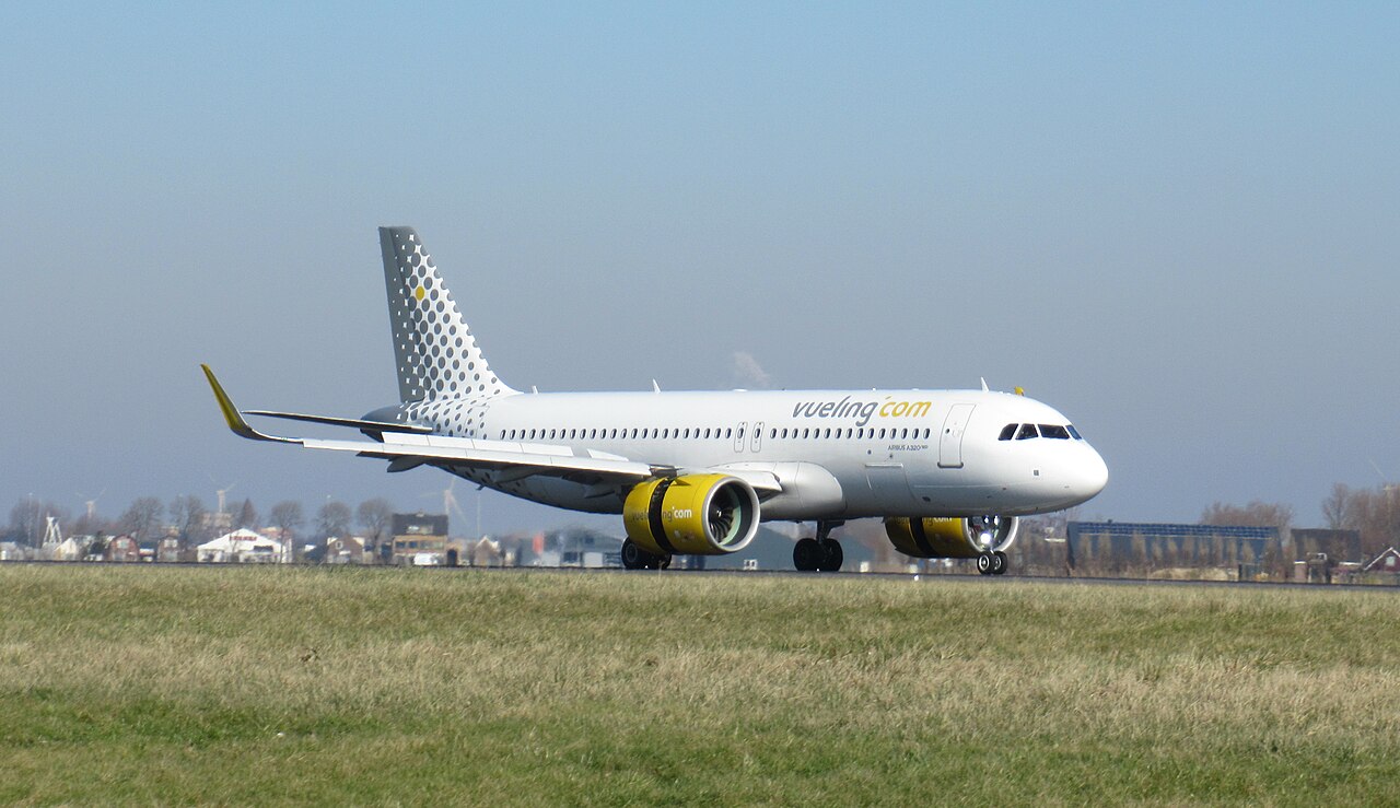 Commercial Airbus A320neo passenger jet